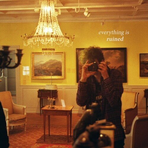 everything is von Ruined / Cover