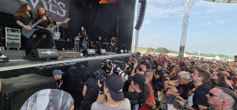 HYRO THE HERO live