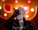 Metal-Geschichte live: Rob Halford gibt mit JUDAS PRIEST sein Reload-Debüt.