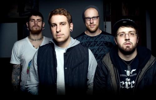 THE GHOST INSIDE Gitarrist verliert einige Zehen durch schweren Tourbusunfall