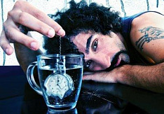 Yossi Sassi - Melting Clocks yossi sassi melting clocks review